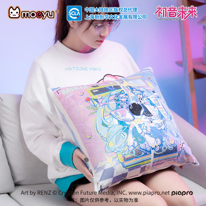 Hatsune Miku Encounter The Vintage And The Future In The Mirror Square Pillow