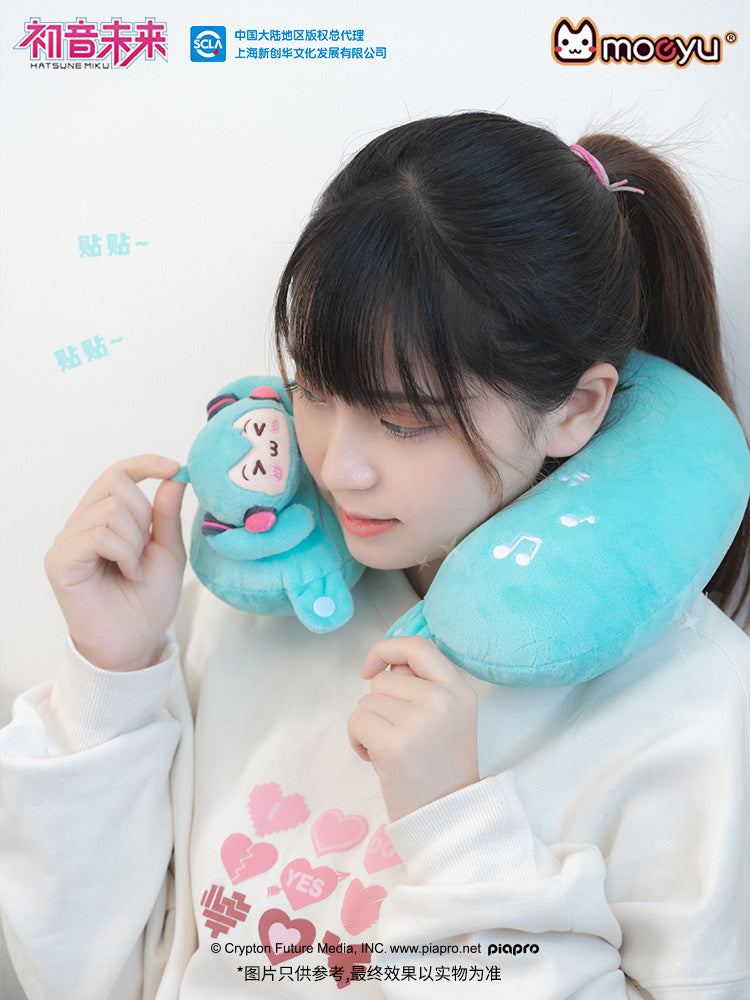 Hatsune Miku Squinting Eyes Series U Shaped Pillow